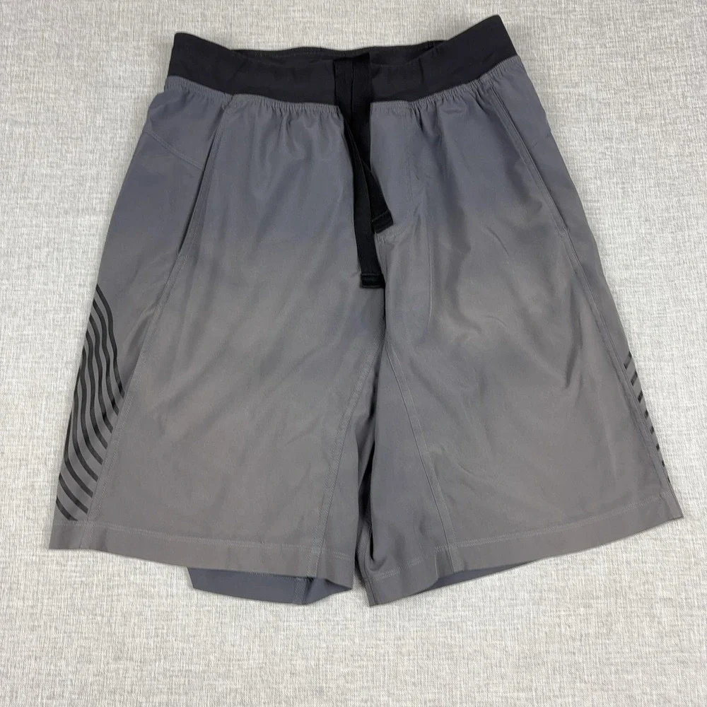 Lululemon Shorts Mens Medium Gray Striped Running Athletic 9 Inseam Drawstring